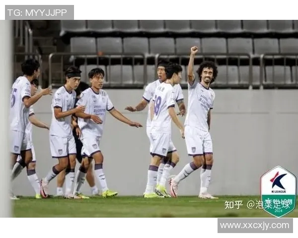 庆南队与全南天龙队激战正酣谁能在这场对决中笑到最后