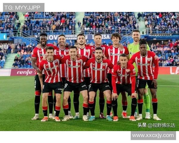 普罗霍车头迎战热刺展开激烈较量双方争夺欧战资格的关键战役