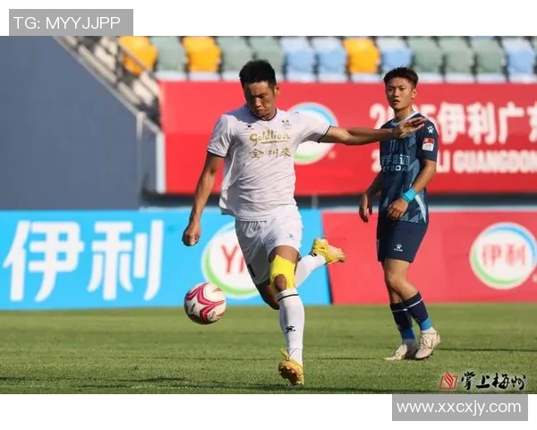 中国队迎战直布罗陀期待精彩对决全力争胜展现足球风采