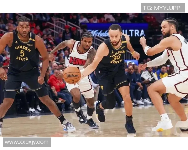 勇士与灰熊季后赛第五场激战回顾关键时刻与精彩瞬间解析 勇士与灰熊季后赛第五场激战回顾关键时刻与精彩瞬间解析