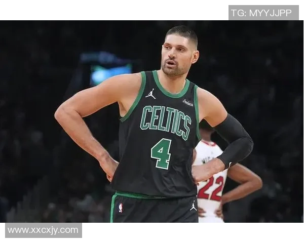 尼古拉武切维奇的传奇人生与篮球梦想之路探索 尼古拉武切维奇的传奇人生与篮球梦想之路探索