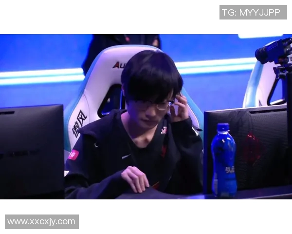 王者荣耀深度解析：探讨FPX战队在比赛中的意识与策略运用