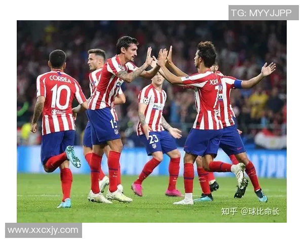 莱万领衔球队新征程展现超凡实力助力争冠之路